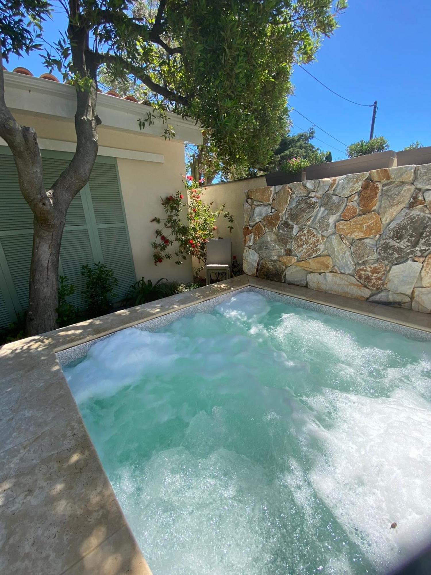 Villa Studio Piscine Balnéo Chauffée à Sérignan Extérieur photo